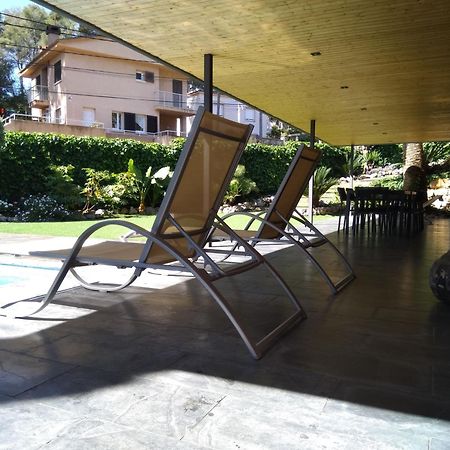 Villa Del Bosque カステルデフェルス エクステリア 写真