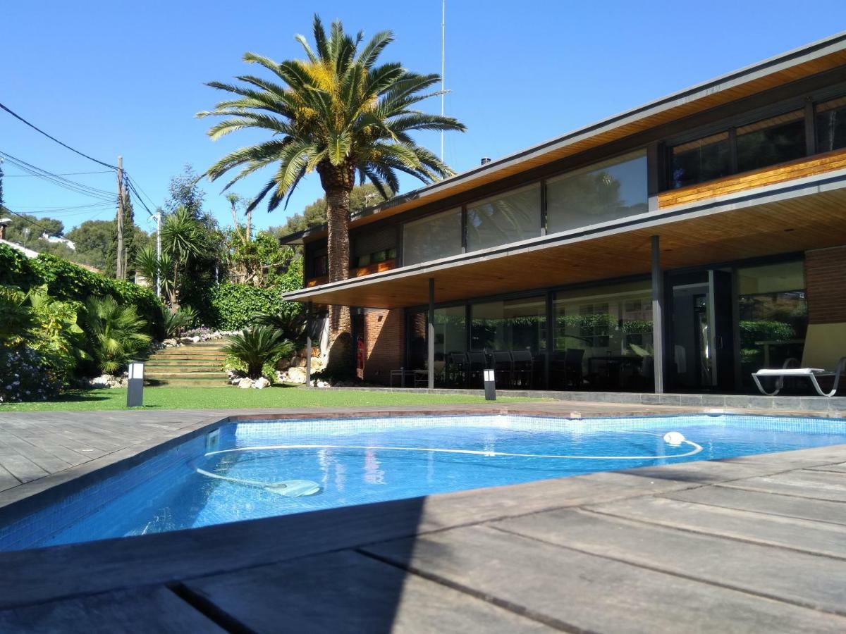 Villa Del Bosque カステルデフェルス エクステリア 写真